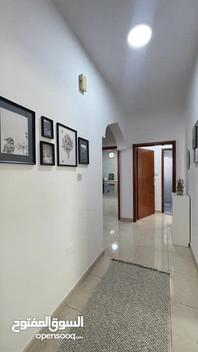 شقة جميلة مؤثثه بالكامل للايجار fully new furnished apartment for rent