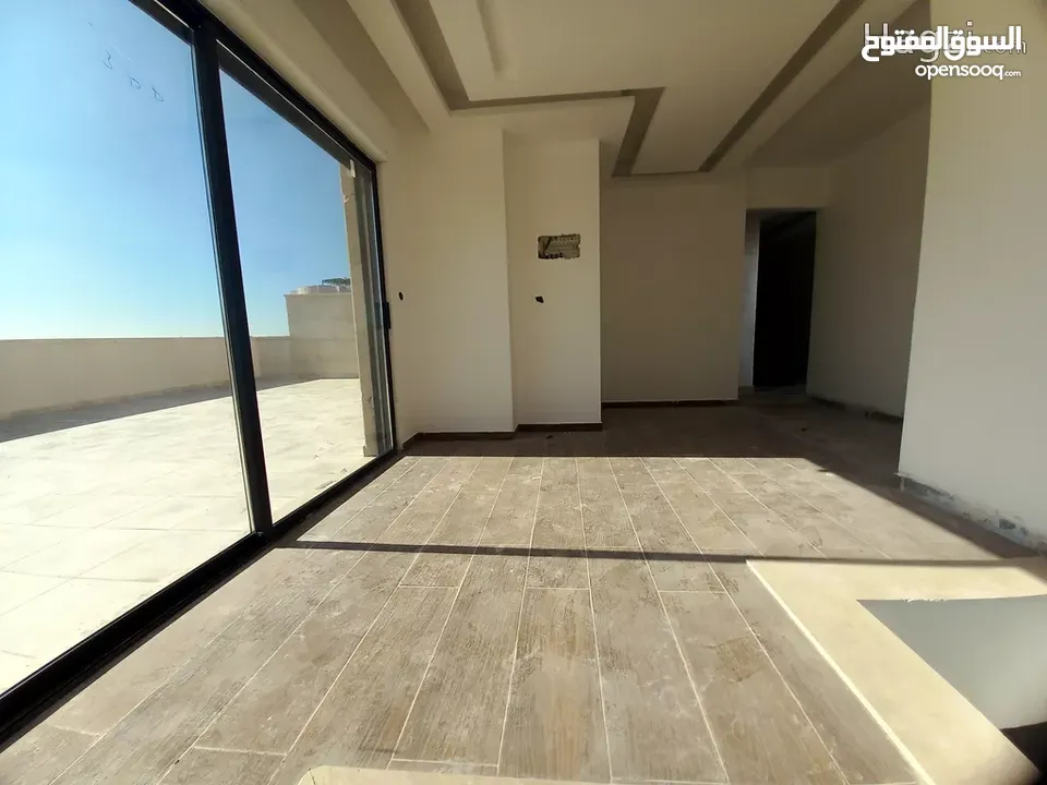 شقة غير مفروشه للبيع في أم اذينه  ( Property ID : 30714 )