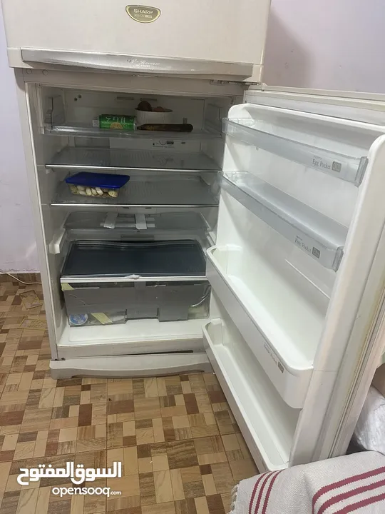 ثلاجة شارب