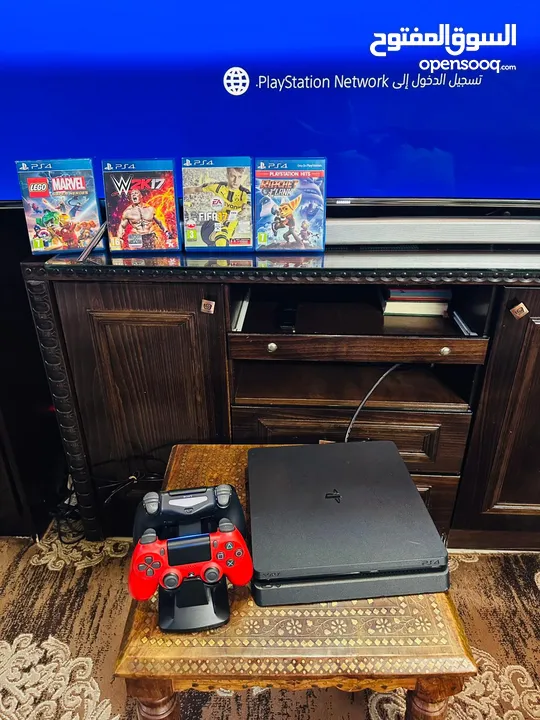 Playstation 4 Slim  بلاستينش 4 سلم