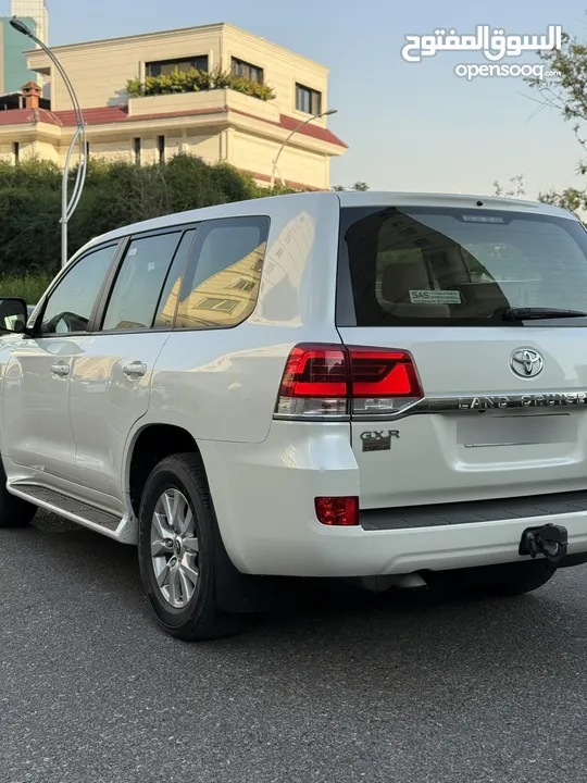 Land Cruiser GX 2021 clean title