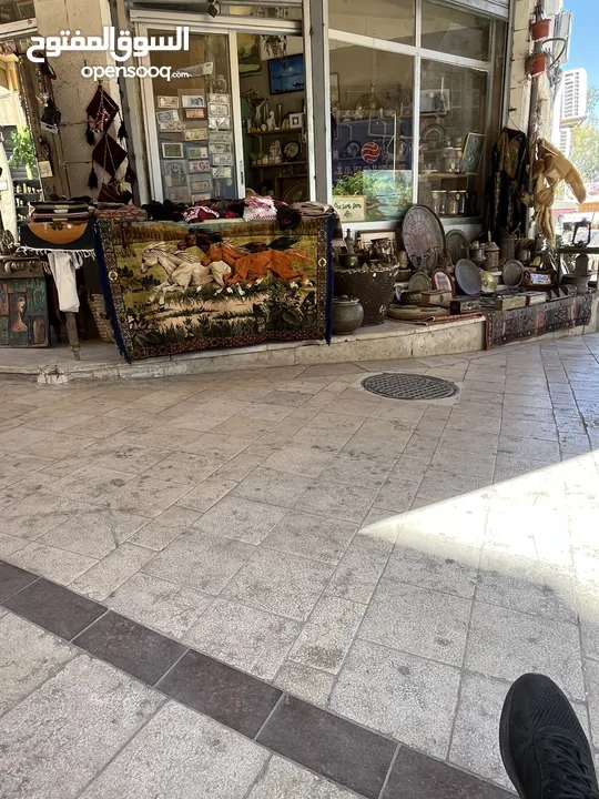 محلات للبيع