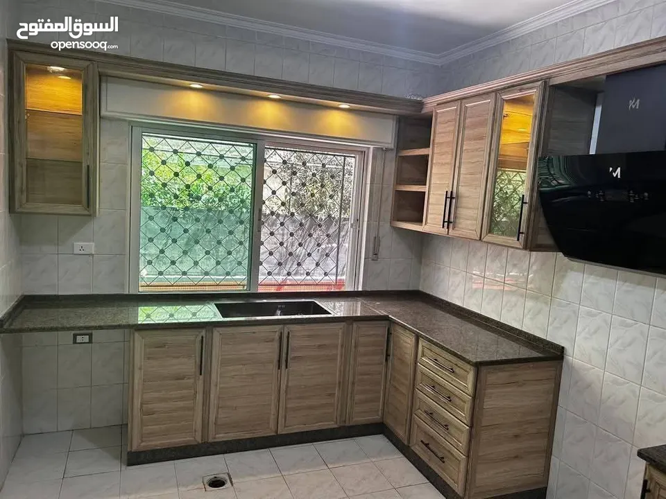 شقة أرضية للبيع - الجندويل - موقع راقٍ