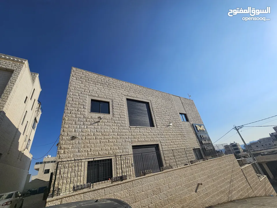 مركز طبي او مركز تجميل