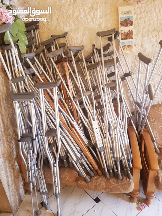 عكازات ابط وارد امريكي