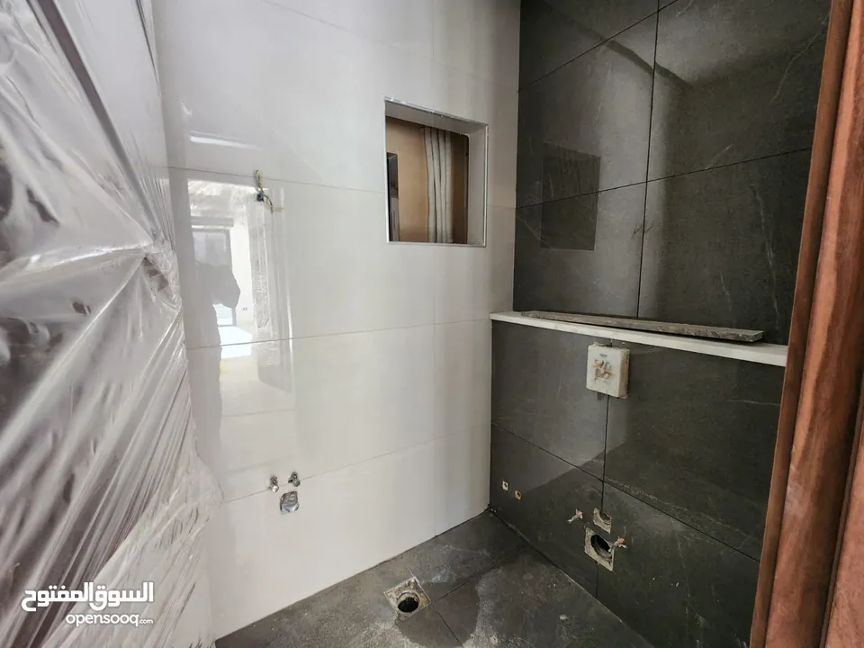 شقة للبيع في الصويفية ref : 14279