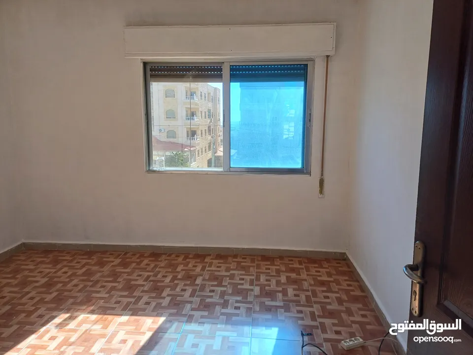 شقة سكنية للبيع بشفا بدران، ام زويتينة، ،من المالك خلف اورانج للاتصالات،عمارة هادئة عائلات،منطقة فلل