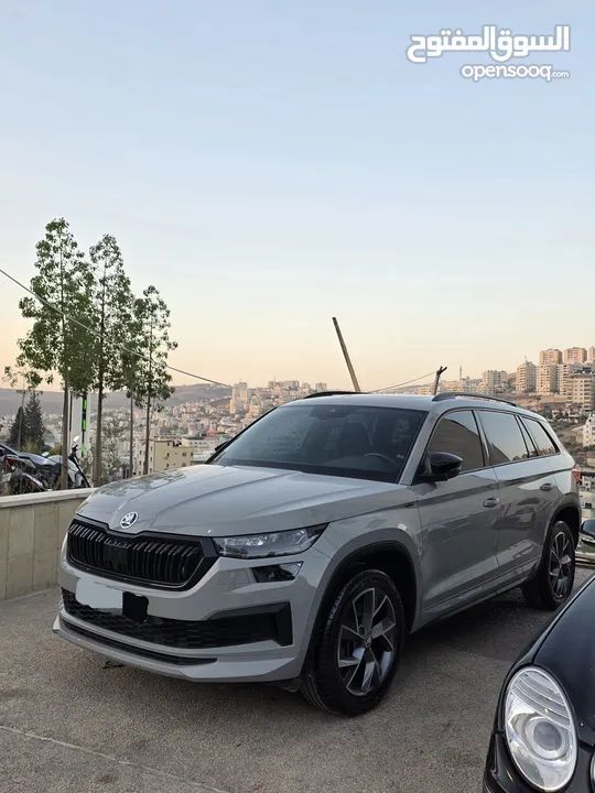 سكودا كودياك 2022 سبورت لاين فل اضافات دفع رباعي