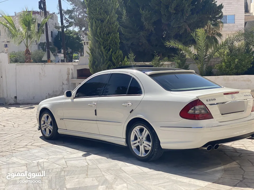 Mercedes E 200 2004