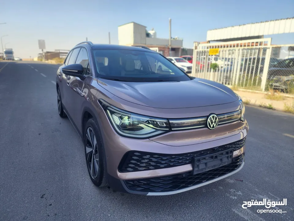 VOLKSWAGEN ID.6 X PRO 2022