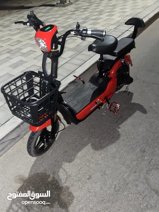 Brand new electric bike just bought 2 weeks ago (negotiable)