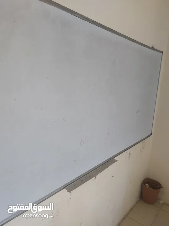 مركز ثقافي للبيع اثاث   مع الرخصه او بدونها او المشاركة