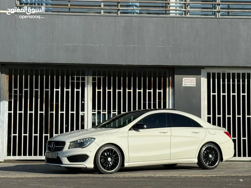 Mercedes Benz CLA 180