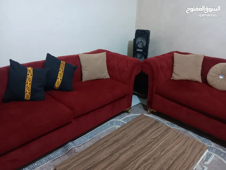 طقم كنب كابتونيل