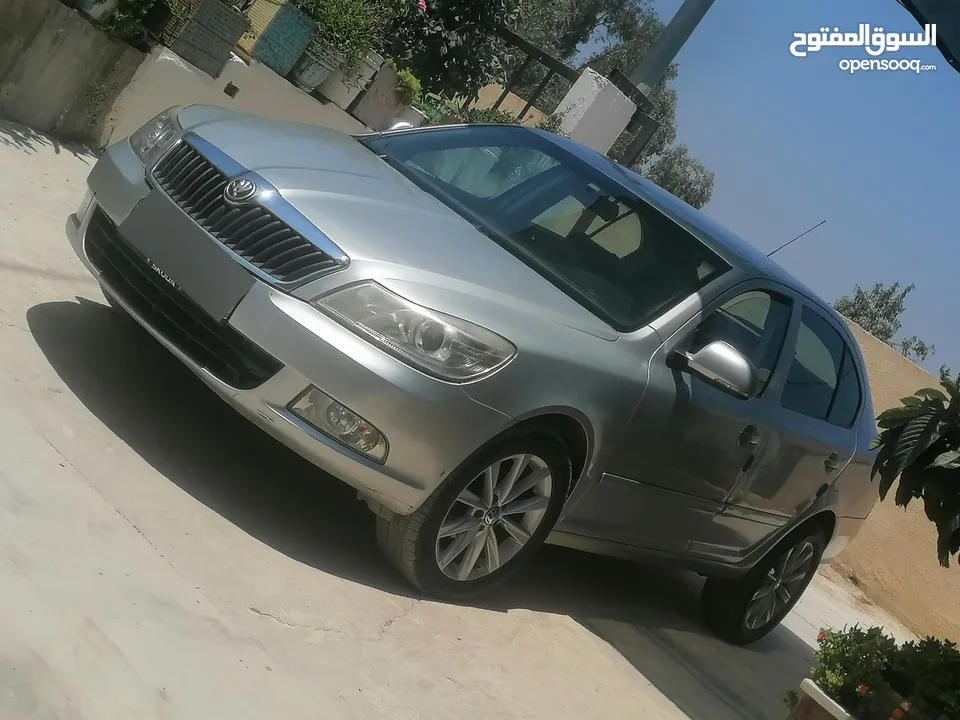 سكودا رمش 2008
