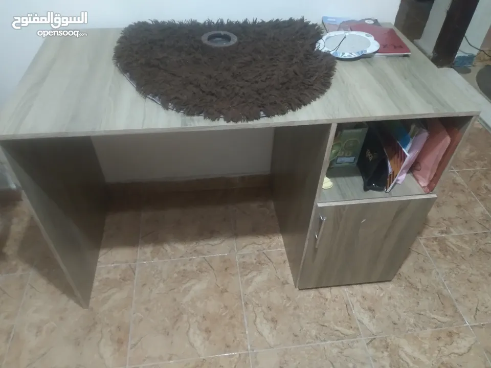 مكتب للبيع