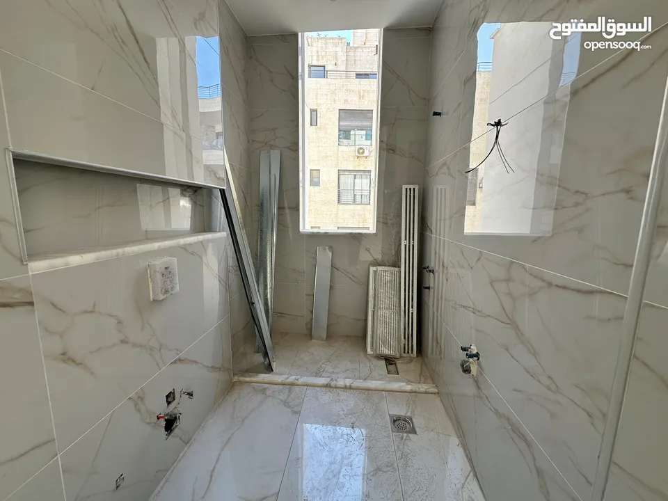 شقة غير مفروشة للبيع في عبدون  ( Property ID : 39462 )