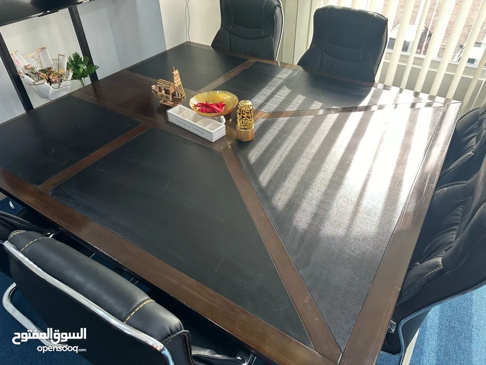MEETING TABLE FOR SALE