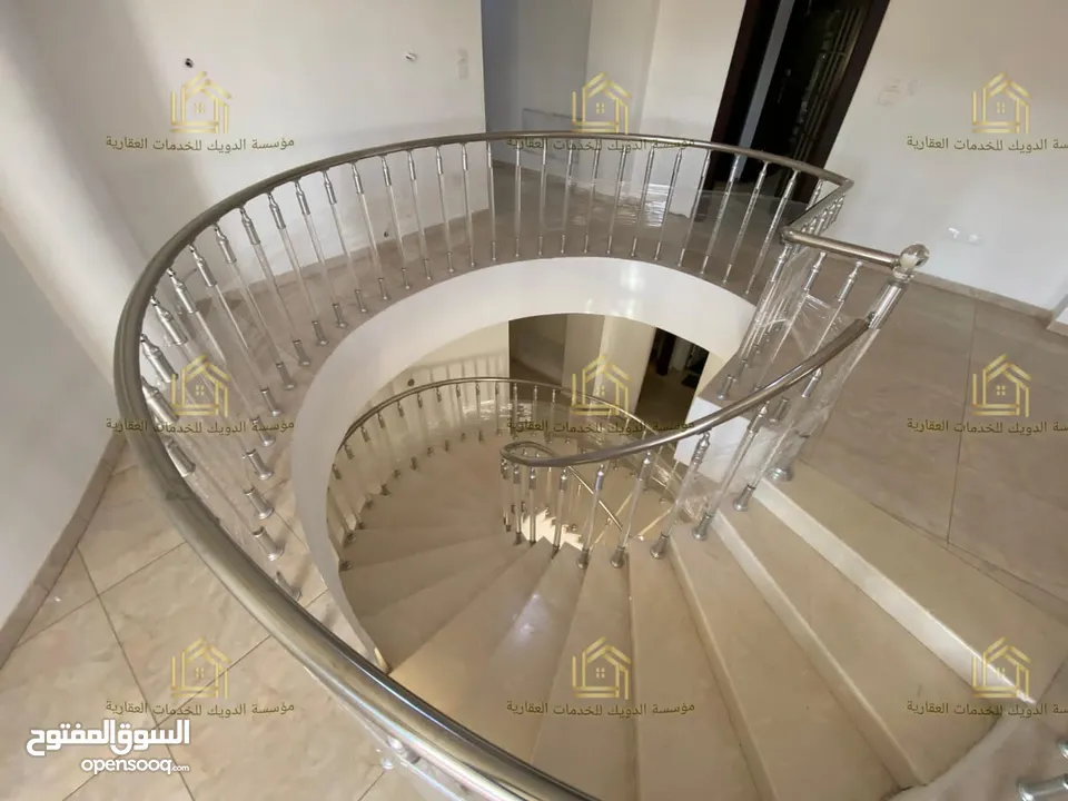 فيلا للايجار .. V18 Villa for rent.. other options available