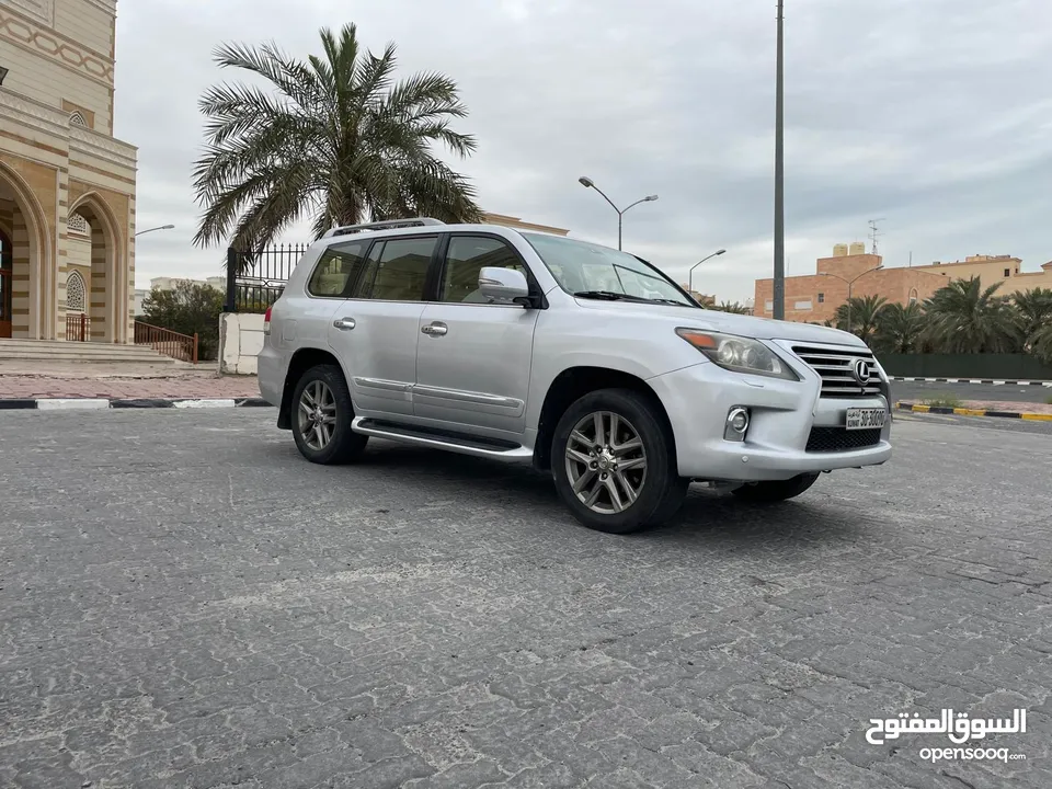 2014جيب لكزس LX570