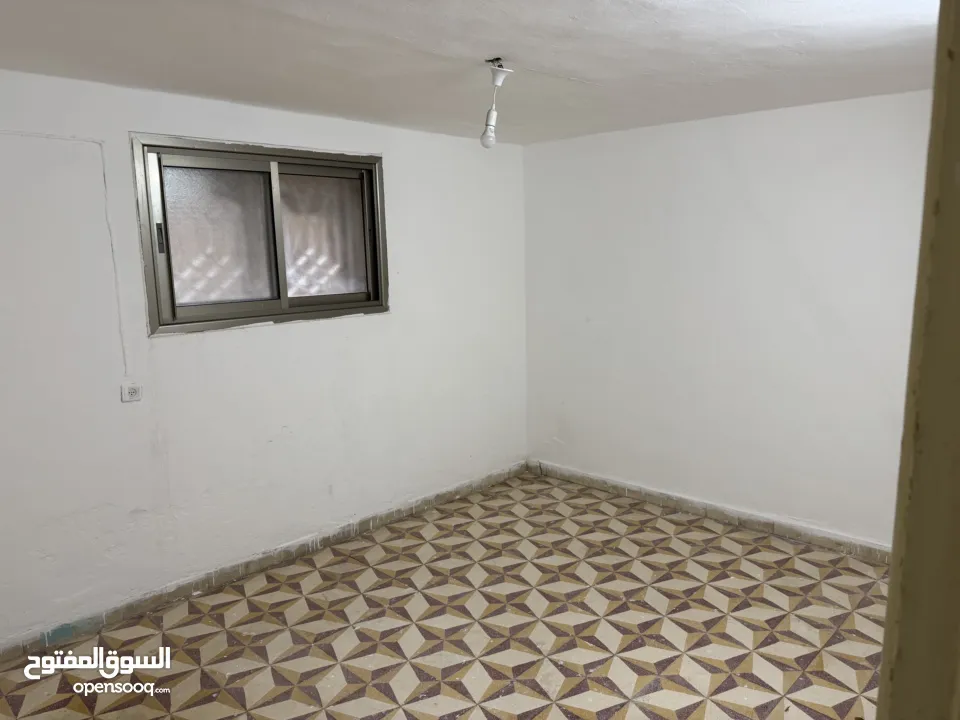 بيع شقه غير مفروشة