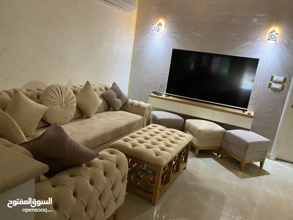 للايجار شقه ام الشرايط قرب سوبر ماركت الزغير منطقة قدس