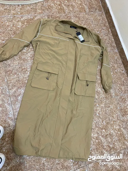 ملابس للبيع