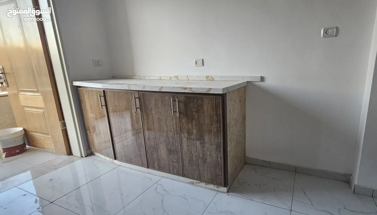 شقة مشطبه للبيع