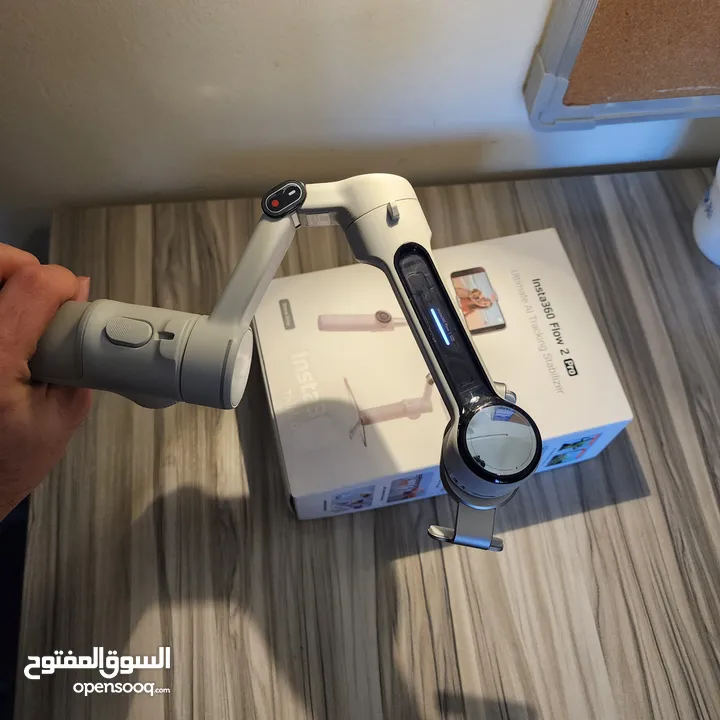 Insta360 flow 2 pro gimbal للبيع