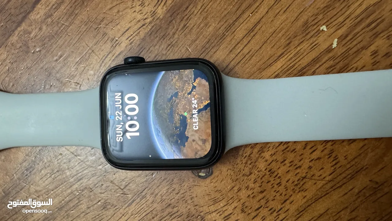 ابل واتش se 2 , 44mm للبيع ب سعر مميز