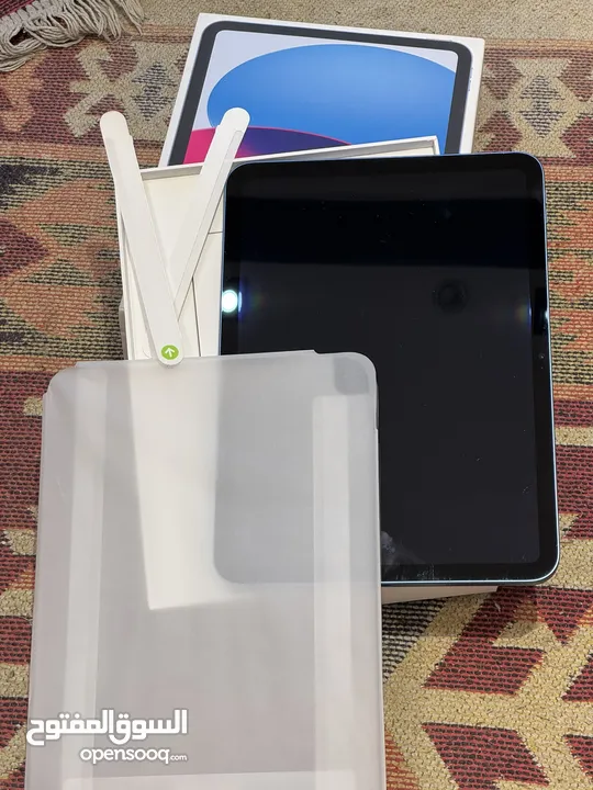 Ipad 10 64g جديد مشغل من 9 ايام