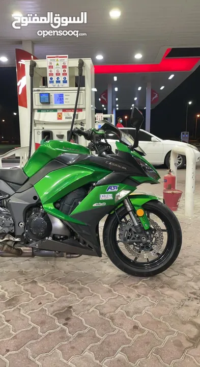 Kawasaki Ninja Z1000SX