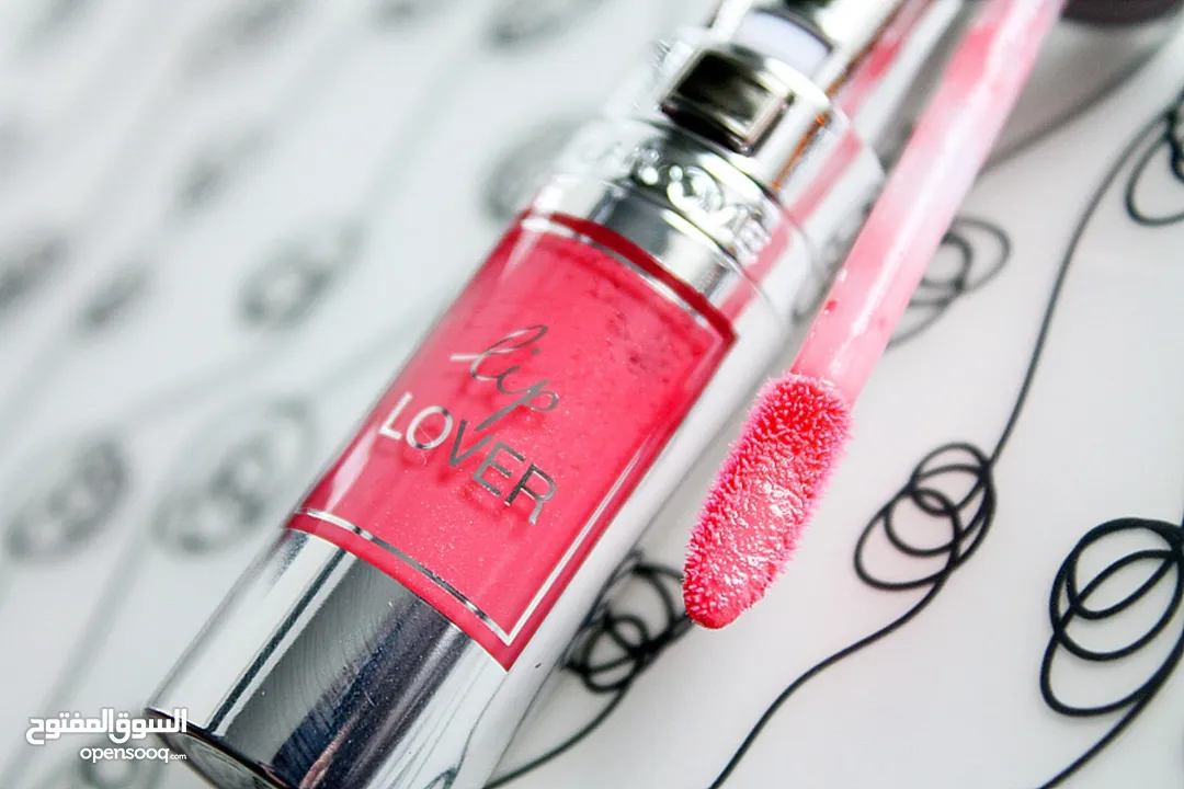Lancome lip lover lipgloss original جلوسات لانكوم اصلية رهيبة للصيف ترطيب ولون بارد بيطول للدوامات