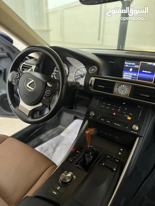 Lexus is 250 2015