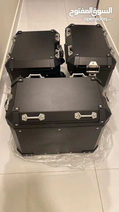 Bmw Gs top box and side box panniers