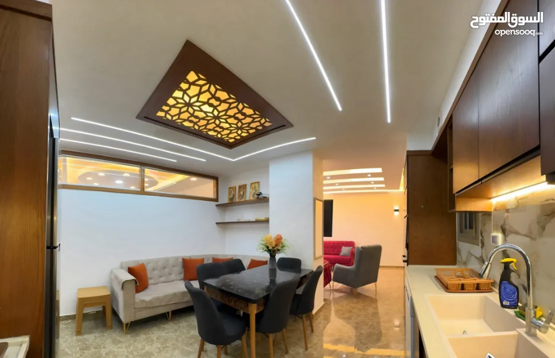 روف للايجار مفروش بالكامل في اجمل مناطق البيرة التواصل مع المالك مباشرة دون عمولة (1250) دولار