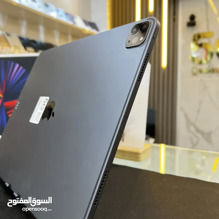 IPad Pro 12.9 M1 256GB 94% Wifi ‎ايباد برو 12.9 ذاكرة 256 جيجا بطاريه 94 مشحون 149 مره واي فاي