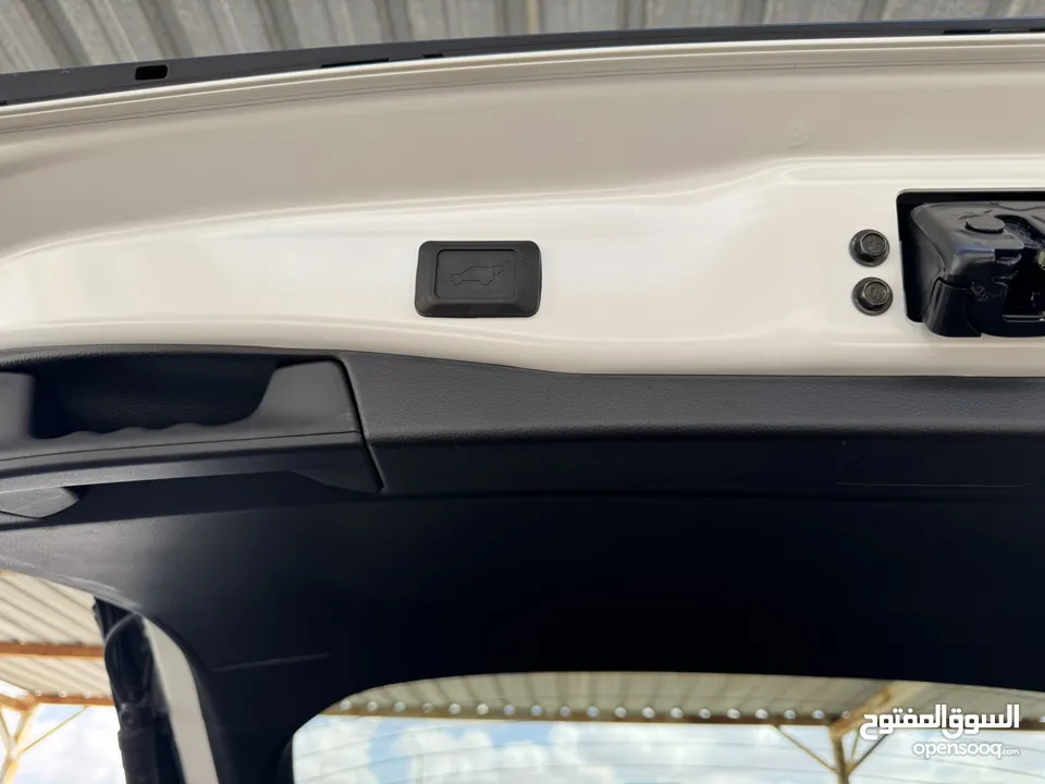 Toyota Rav4 2023 XLE Premium