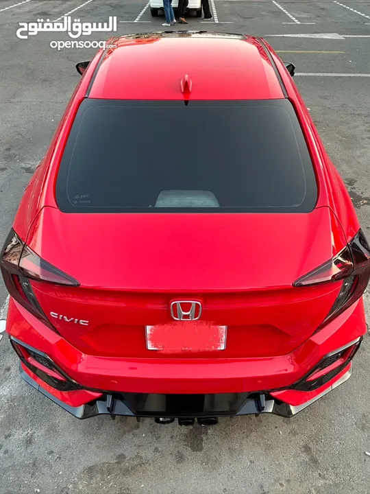 Honda Civic 2017 model  Canadian specs  Full option  Perfect condition