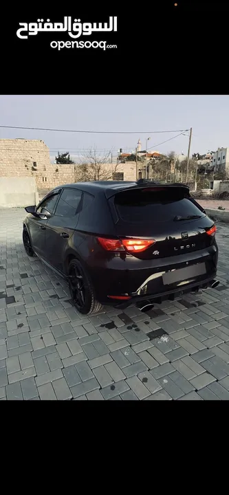 سيات ليون 2015 للبيع