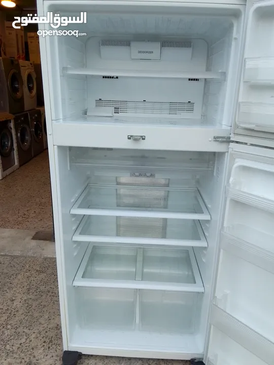 ثلاجة شارب 600لتر