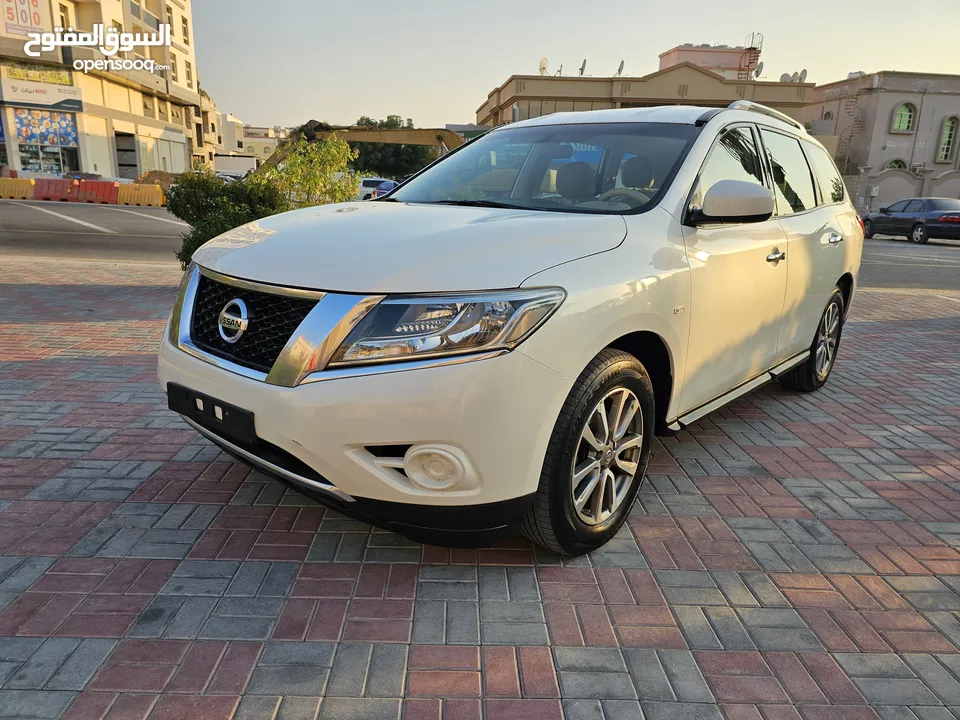 Nissan Pathfinder 2016