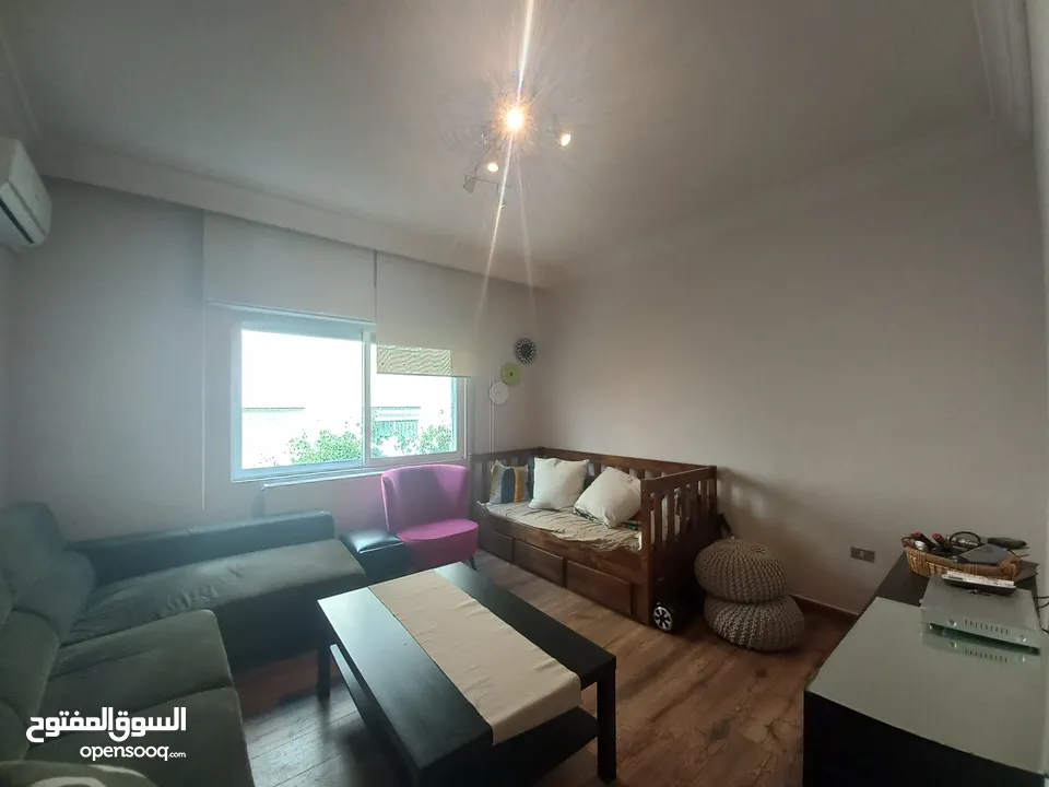 شقة مفروشة للإيجار 209م2 ( Property 19028 )-174847892