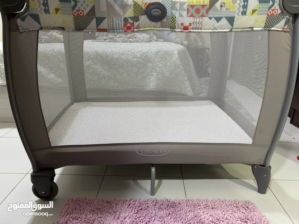 Graco travel cot