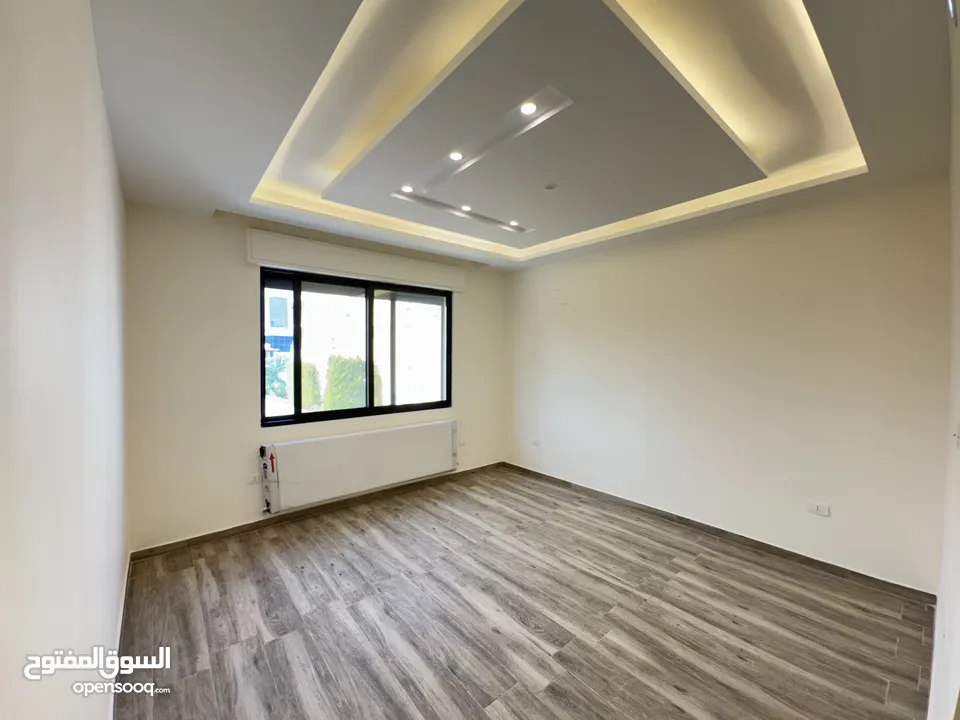 شقة مميزة باجمل مناطق النخيل مساحة221م طابق اول بتشطيبات مميزة