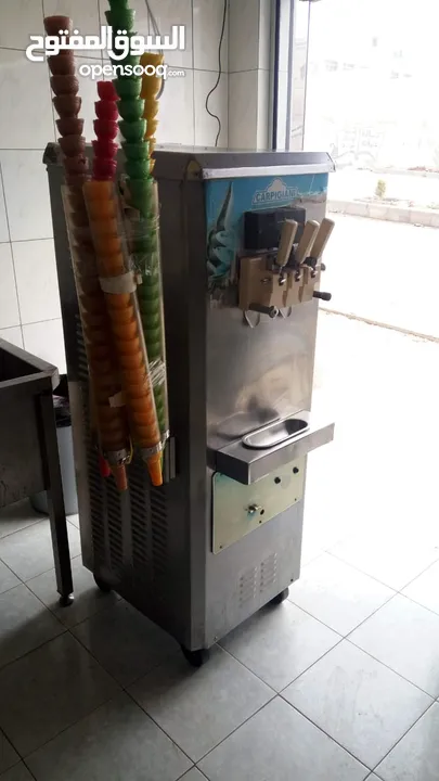 ماكينة ايس كريم نوع كاربيجان ايطالي