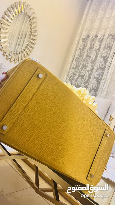 حقيبة اليد الفاخرة أصلية فرنسا ماركة هيرميس بيركن Hermes Jaune Ambre Birkin 35 Clemence  Leather Bag