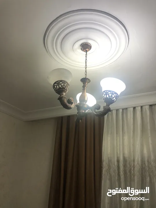 ثريات انارة عدد 3 للبيع