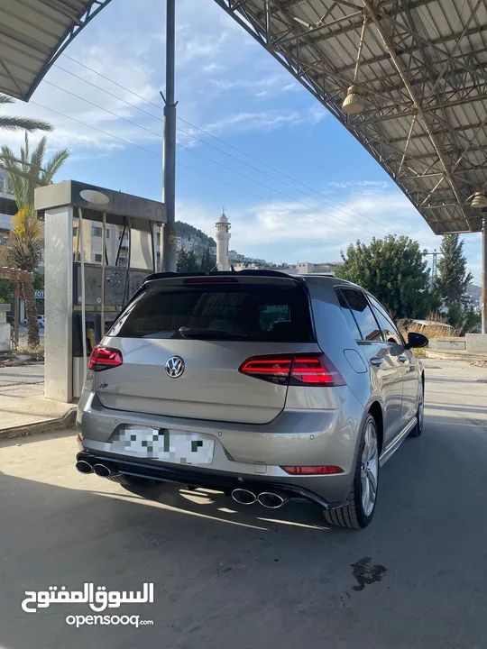 فولكسفاجن جولف - محرك بنزين اتوماتيك  Vw golf R.line 1.4Tsi