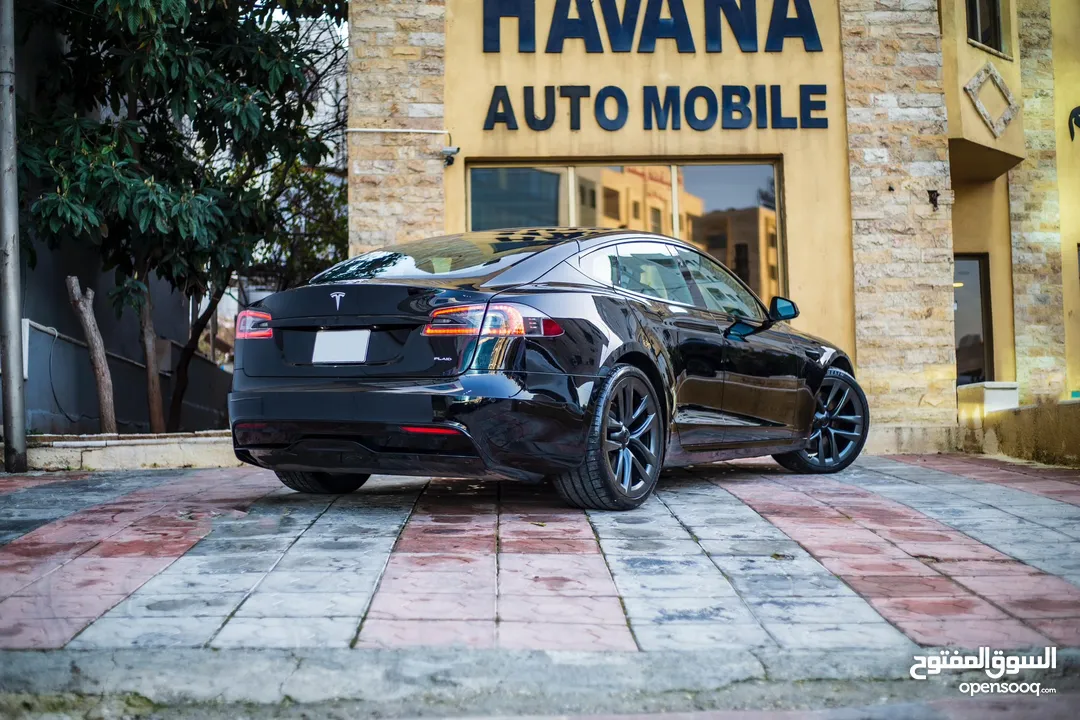 Tesla Model S-PLAID 1020hp مديل 2021 بحاله الوكاله من الداخل والخارج